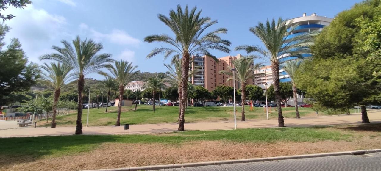 Relajate Junto Al Mar En Apartamento Cala Alta 卡拉德费斯特拉特 外观 照片